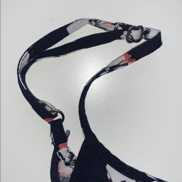 New! Abercrombie & Fitch floral tank top - Picture 3 of 4